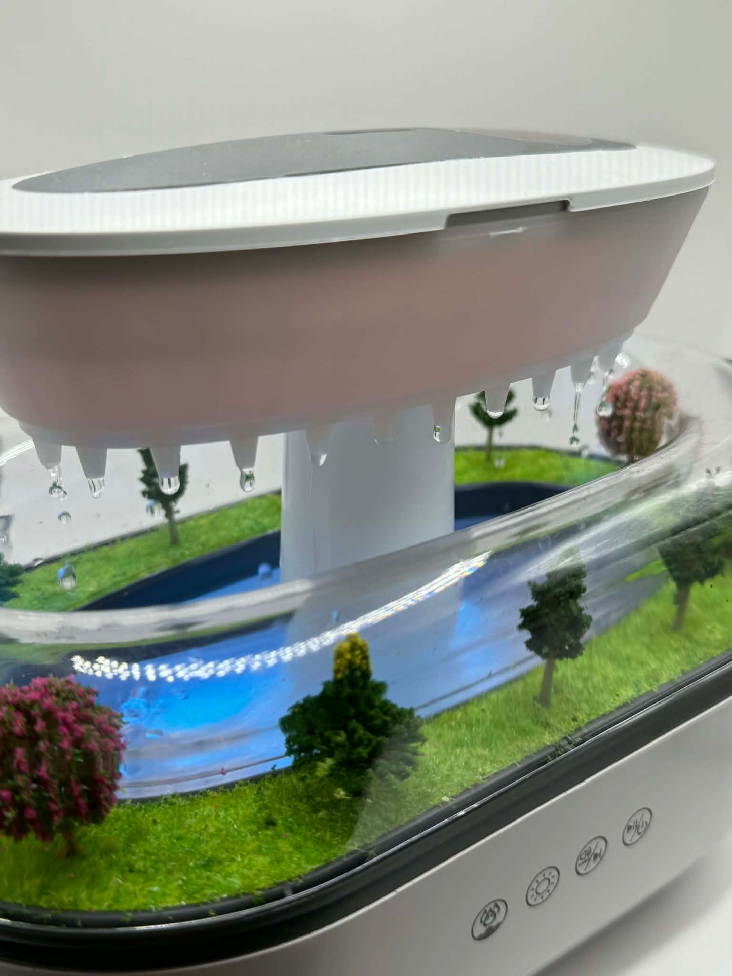 LED Rain Effect Humidifier and Sound - Essential Oil Diffuser for Bedroom
